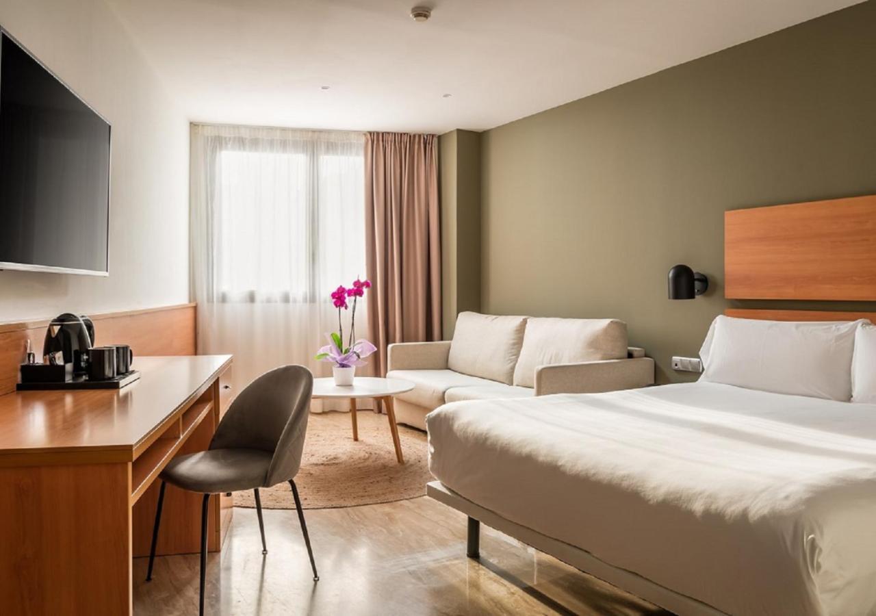 Hotel Sb Express Тарагона Екстериор снимка