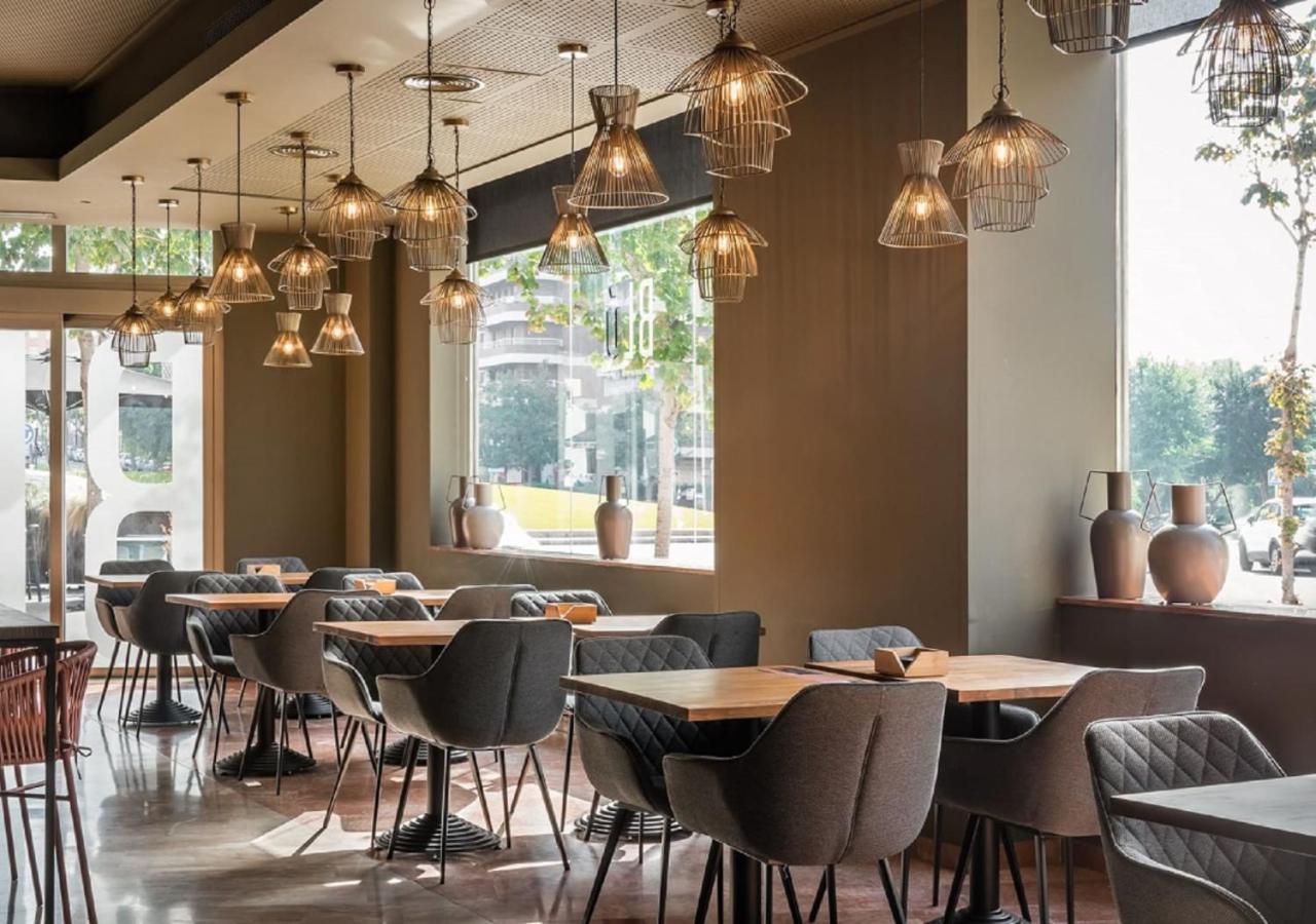 Hotel Sb Express Тарагона Екстериор снимка