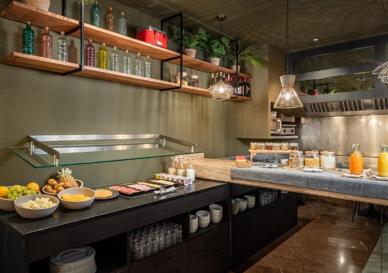 Hotel Sb Express Тарагона Екстериор снимка