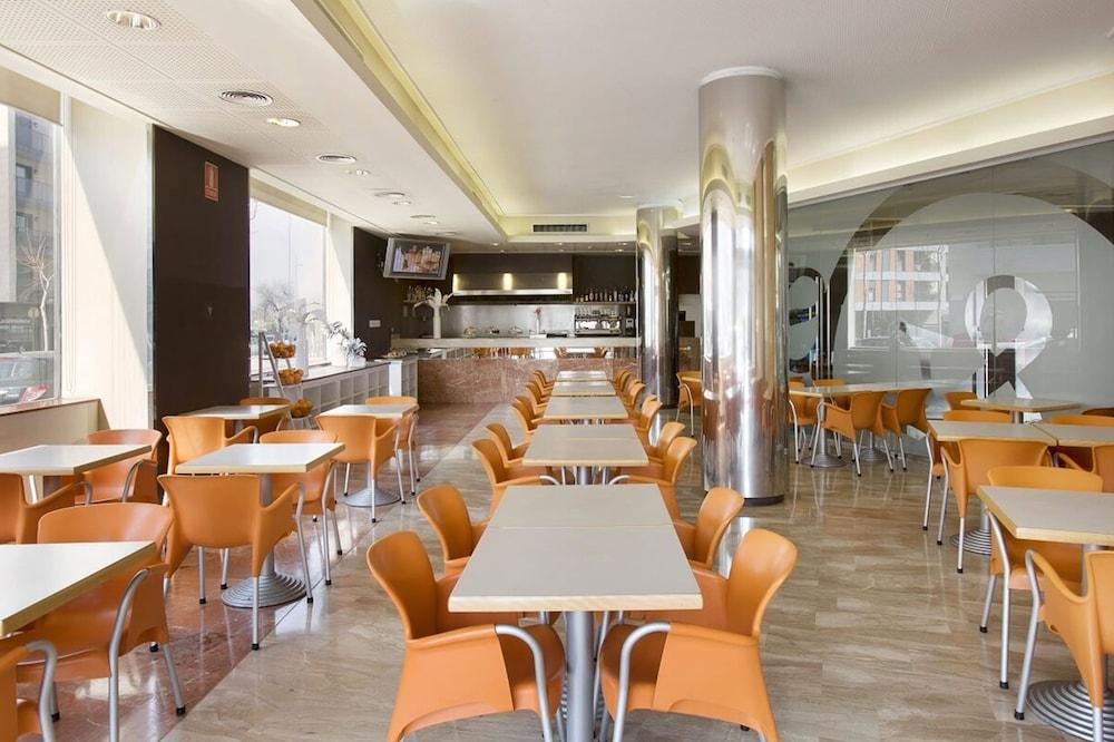 Hotel Sb Express Тарагона Екстериор снимка